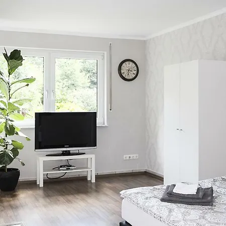 Apartment Pension Burscheid Διαμέρισμα *