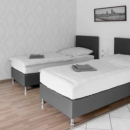 Διαμέρισμα Apartment Pension Burscheid